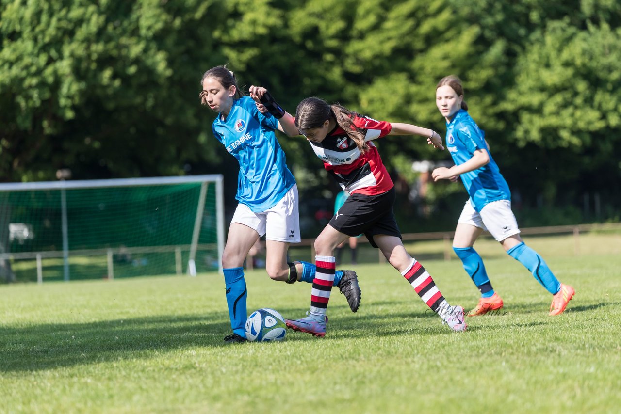 Bild 144 - wCJ VfL Pinneberg - Altona 93 : Ergebnis: 4:2